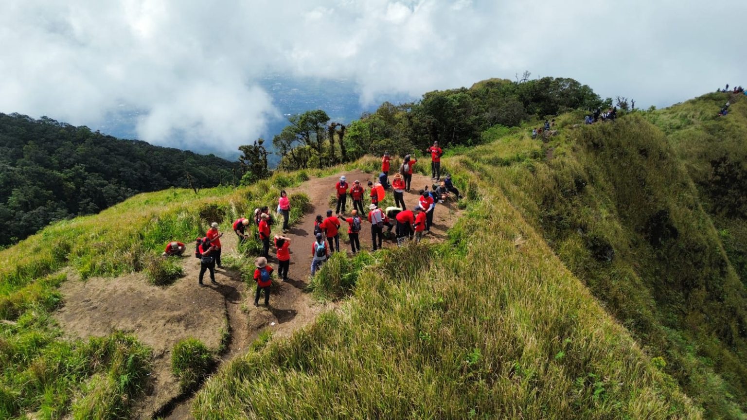 Pendaki Meningkat, BLK Buka Pelatihan Pemandu Wisata Gunung